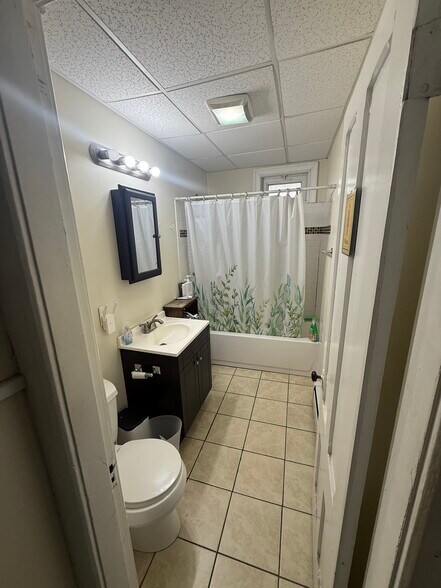 Building Photo - 129 West St