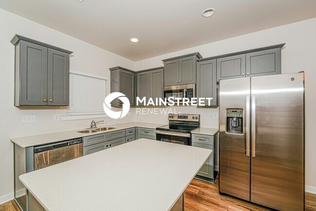 Building Photo - 4 Bedroom Pet-Friendly Home in Odenville, ...