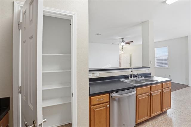 Building Photo - 3913 Hawkins Dr