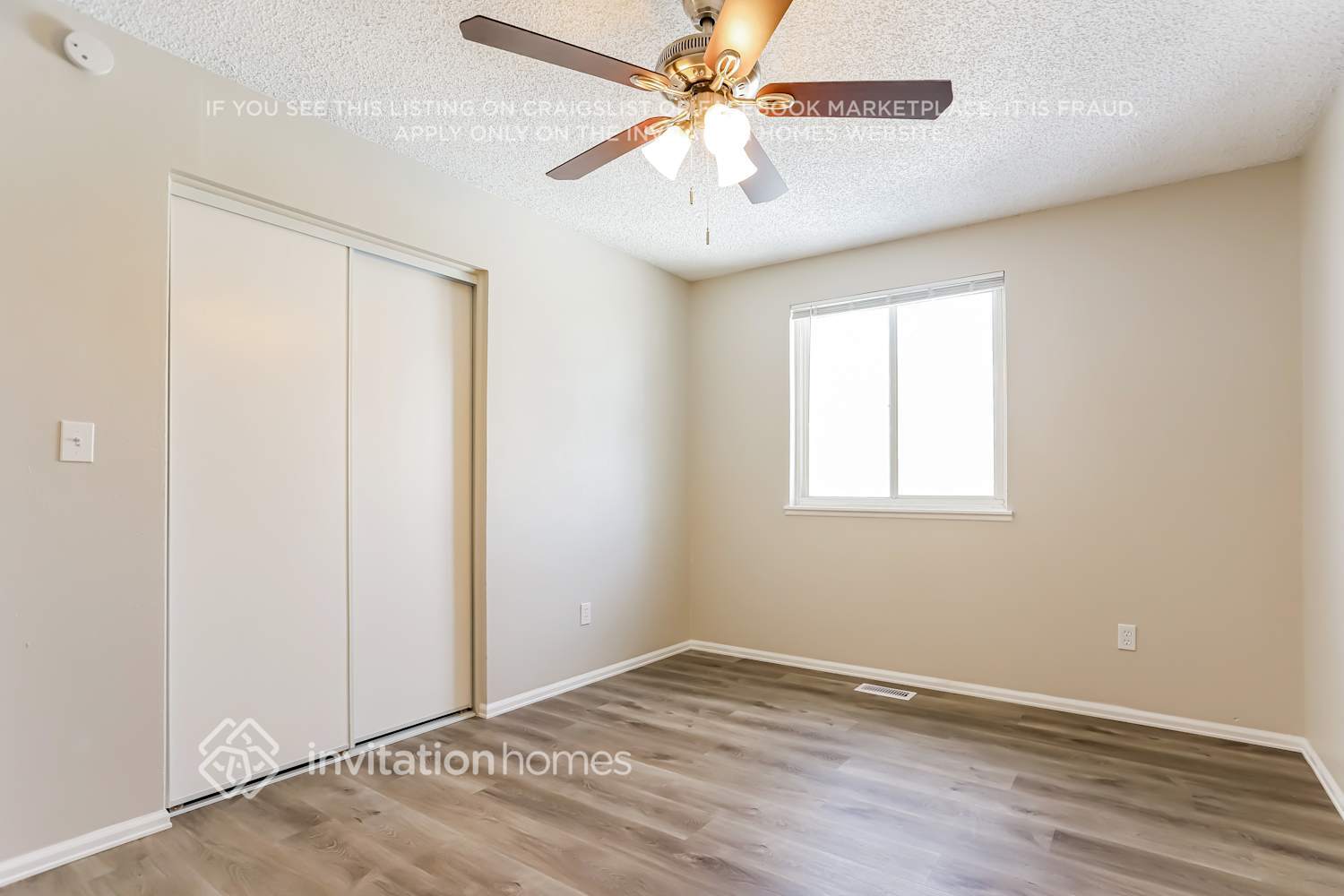 Building Photo - 14499 E Wesley Ave