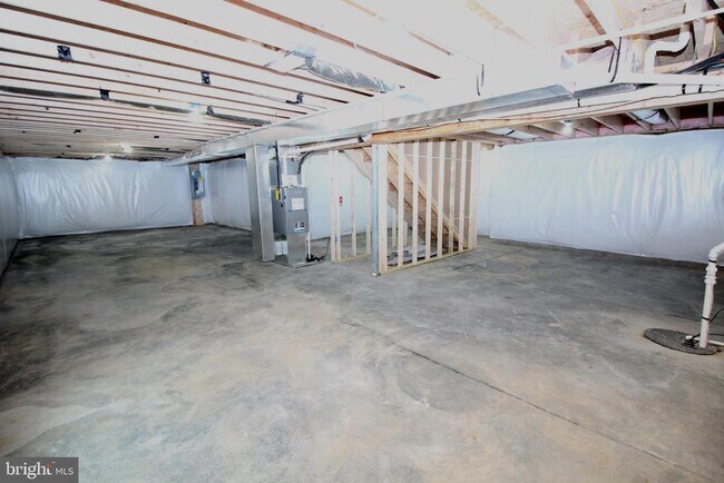 Building Photo - 83 Cherry Blossom Ct