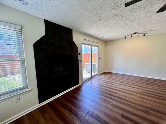 Building Photo - Ocean Lakes Living with Pools, Pickleball & a First-Floor Bedroom