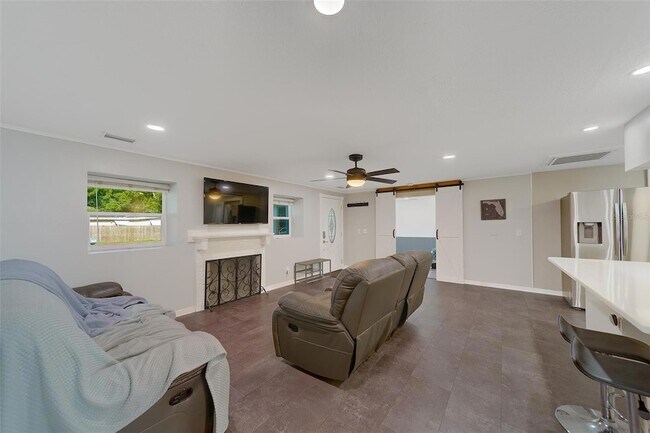 Building Photo - 7849 86th Way N