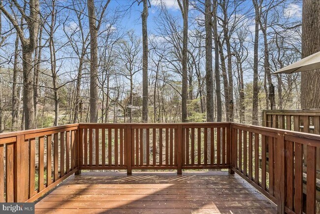 Building Photo - 2002 Derby Ridge Ln