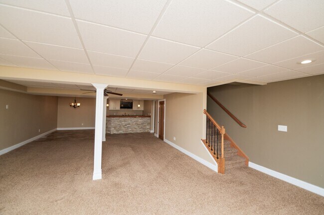 Building Photo - 405 Galway Dr