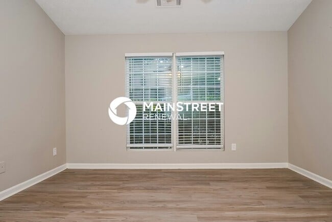 Building Photo - 3 Bedroom Pet-Friendly Home in Rex, GA with Main Street Renewal