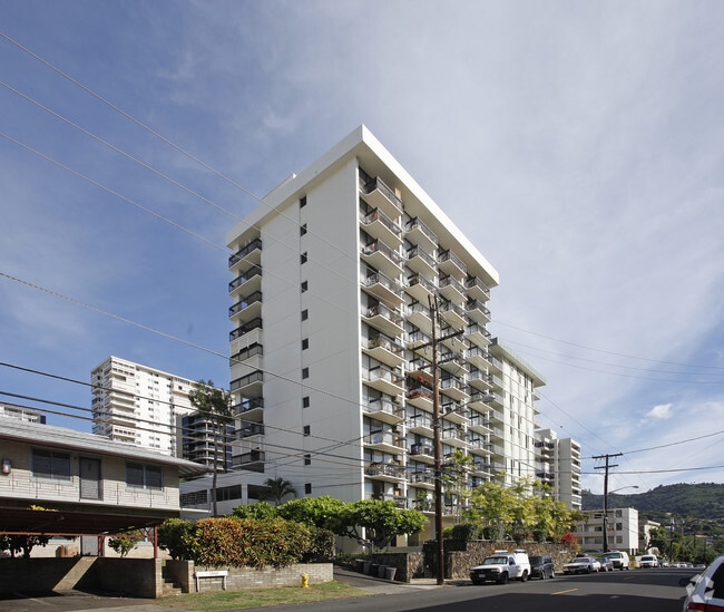 Primary Photo - Makikilani Plaza