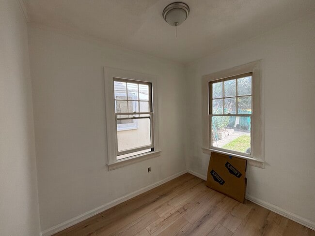 Building Photo - 2896 Coloma St