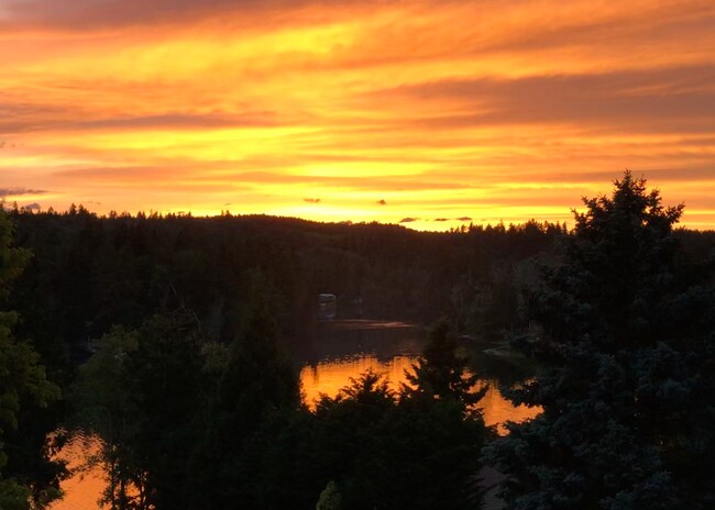 Gorgeous sunsets - 21680 Seacrest Ave NE