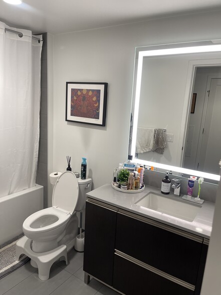 Bathroom 2 - 1808 Minor Ave