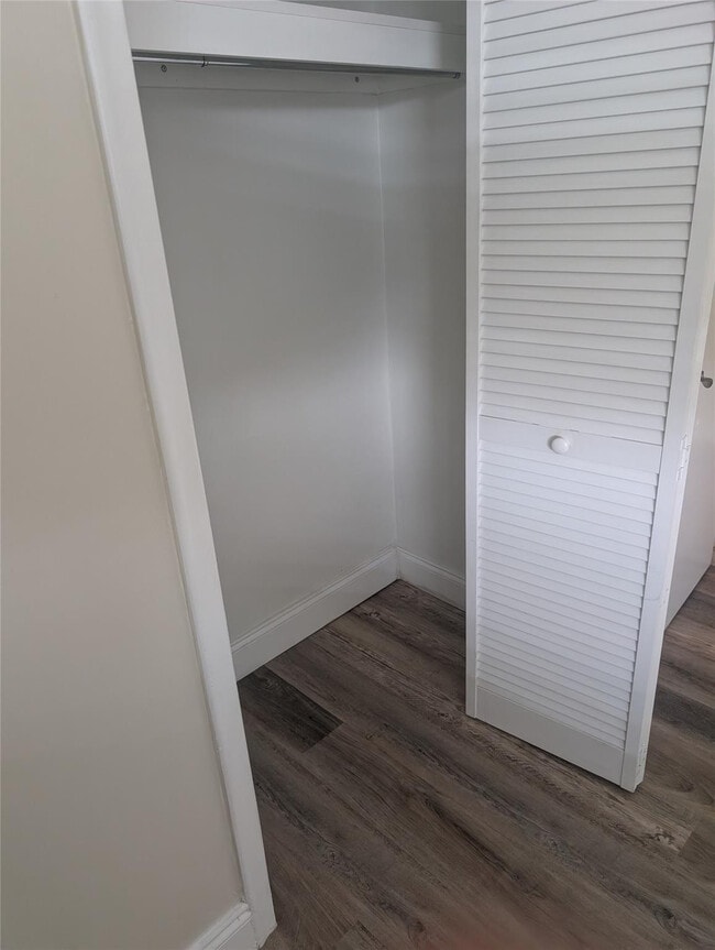 Building Photo - 1740 NW 60th Ave