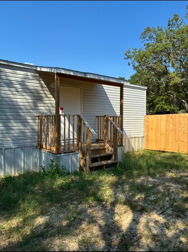 Building Photo - 1826 Abercrombie Rd