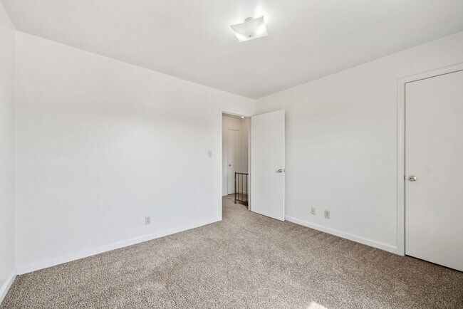 Building Photo - Northridge Drive-276