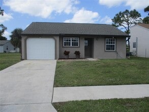Building Photo - 471 Insull Ct
