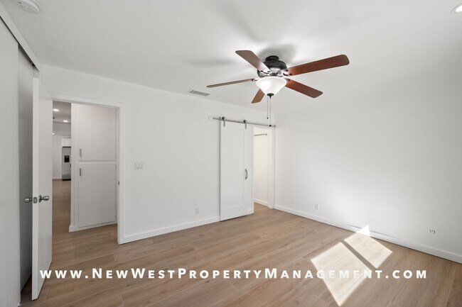 Building Photo - Freshly Renovated and Highly Upgraded Allied Gardens 4 Bedroom. Available Now!