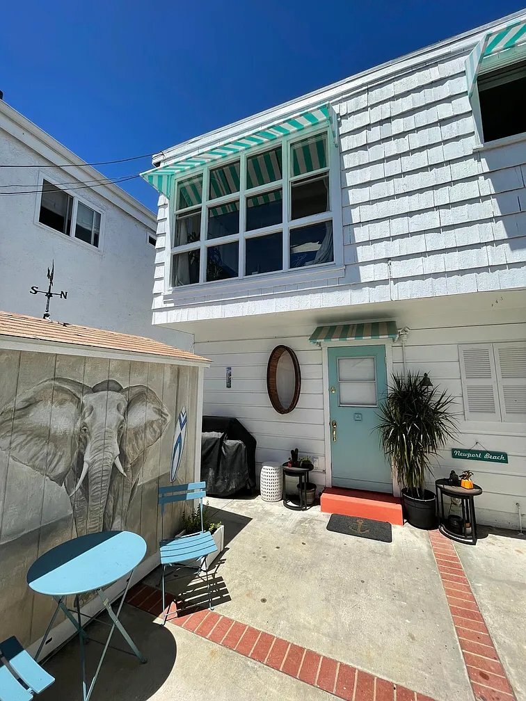Building Photo - 303 34th St