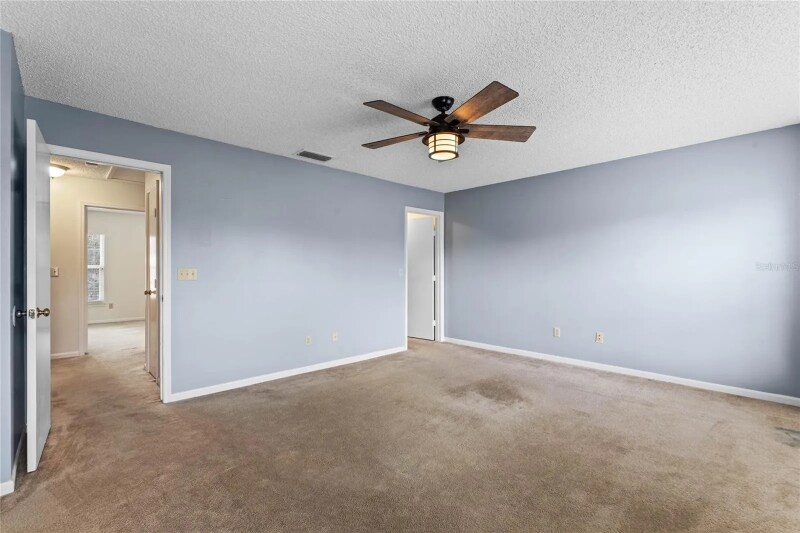 Building Photo - 505 Shadow Glen Pl