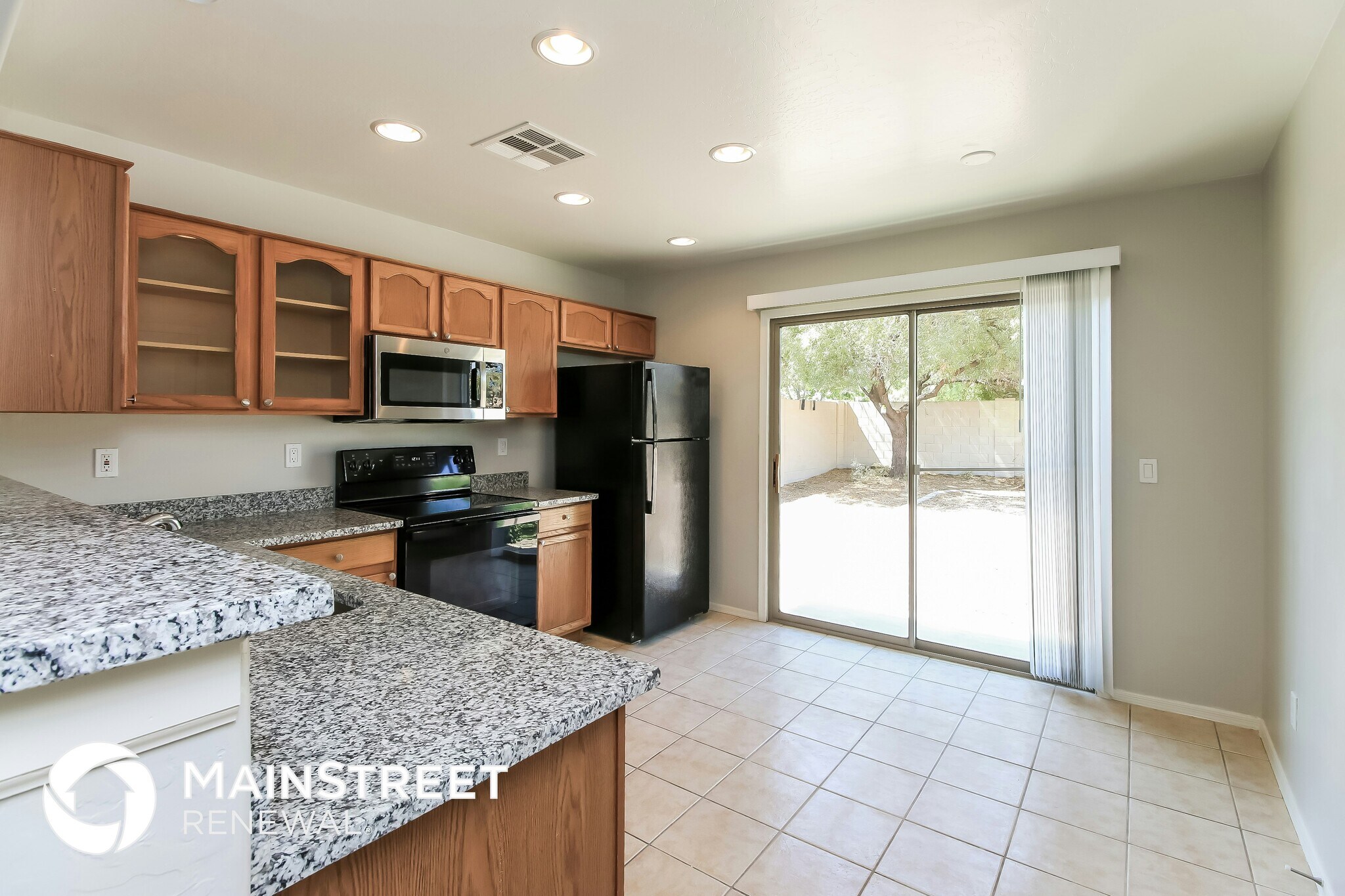 Building Photo - 44035 W Snow Dr