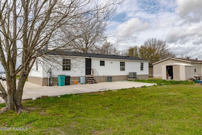 Building Photo - 370 Bearb Rd