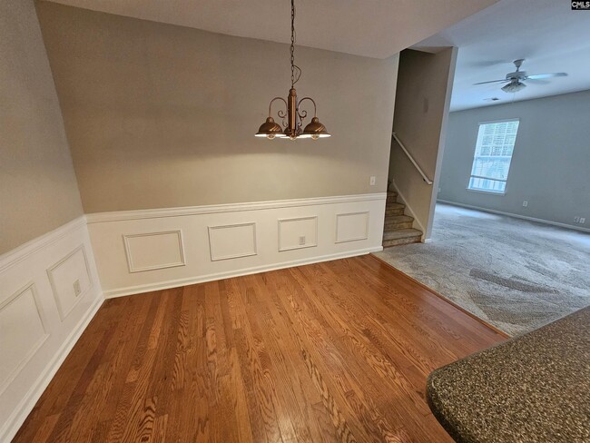 Building Photo - 430 Abbeydale Way