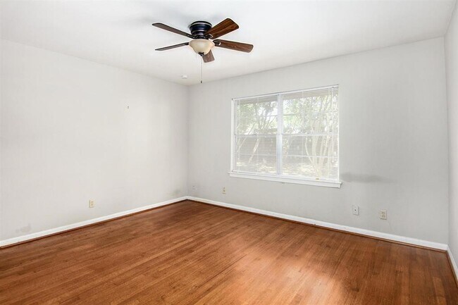 Building Photo - 5538 Pagewood Ln