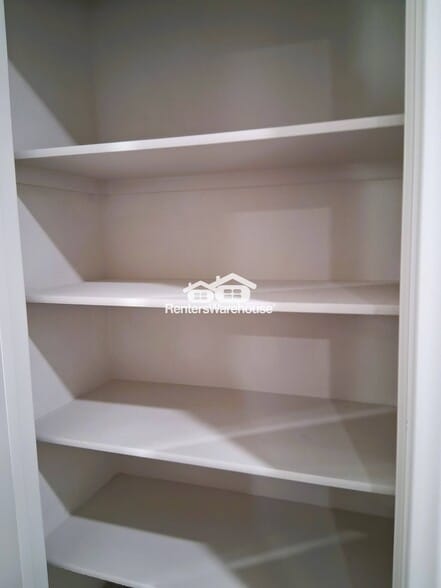 Building Photo - 7920 Stone Forest St