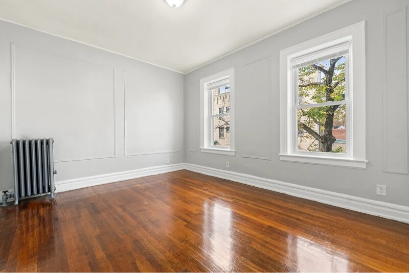 Building Photo - 210 Springdale Ave