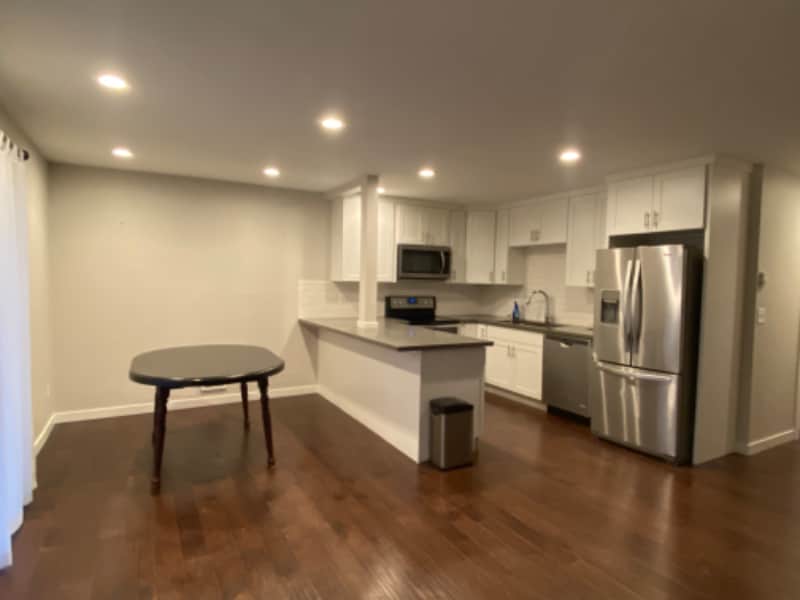 Building Photo - 12415 NE 130th Ct