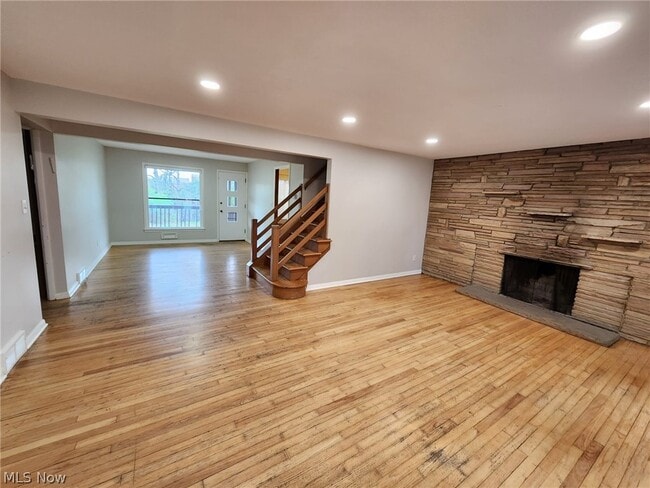 Building Photo - 2536 Claver Rd