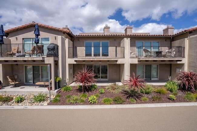 Building Photo - This Sunset Beach Estates Townhome will ha...