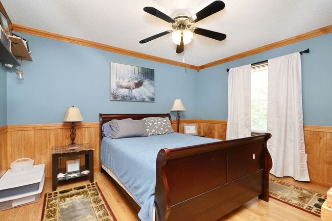 Building Photo - Spacious Home for Rent!