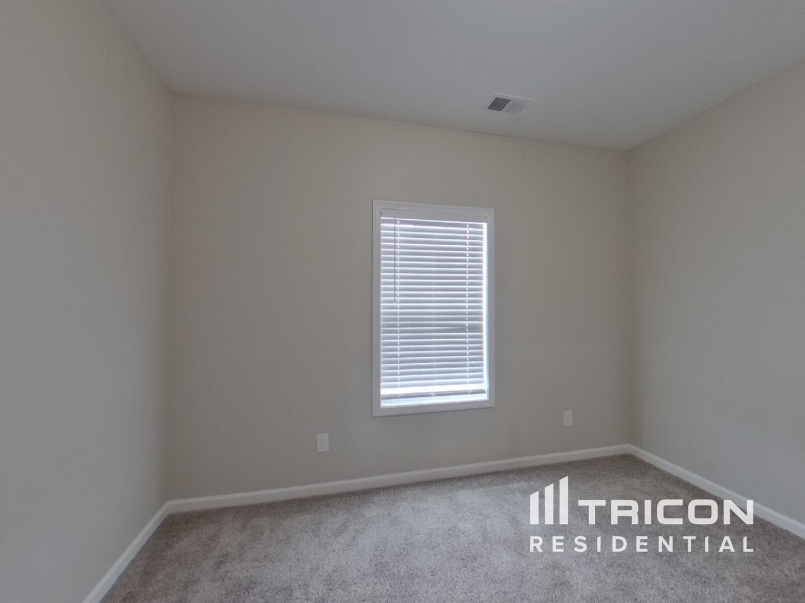 Building Photo - 814 Ellyson Dr