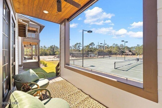 Building Photo - 1411 Courtside Dr