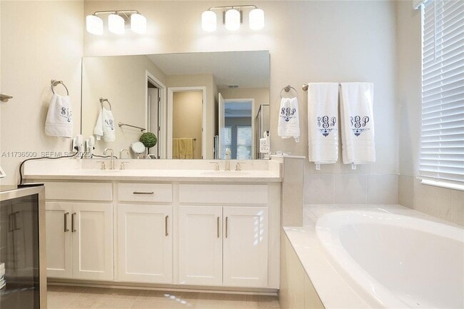 Building Photo - 545 Ranch Oak Cir