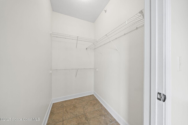 Building Photo - 6421 Borasco Dr