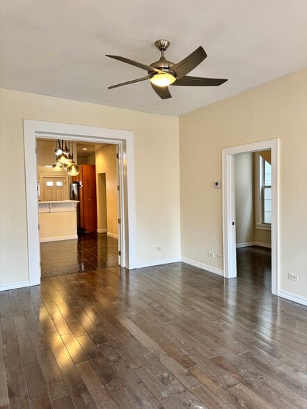 Building Photo - 1714 N Troy St