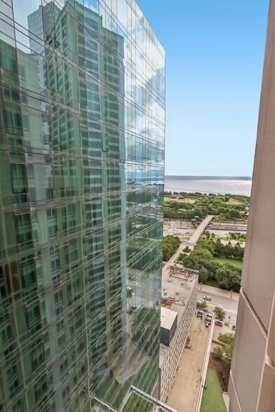 Building Photo - 1111 S Wabash Ave