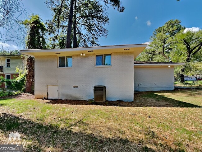 Building Photo - 1371 Stoneham Ct