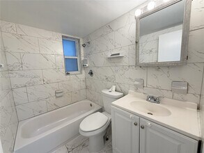 Building Photo - 1860 SW 22nd St