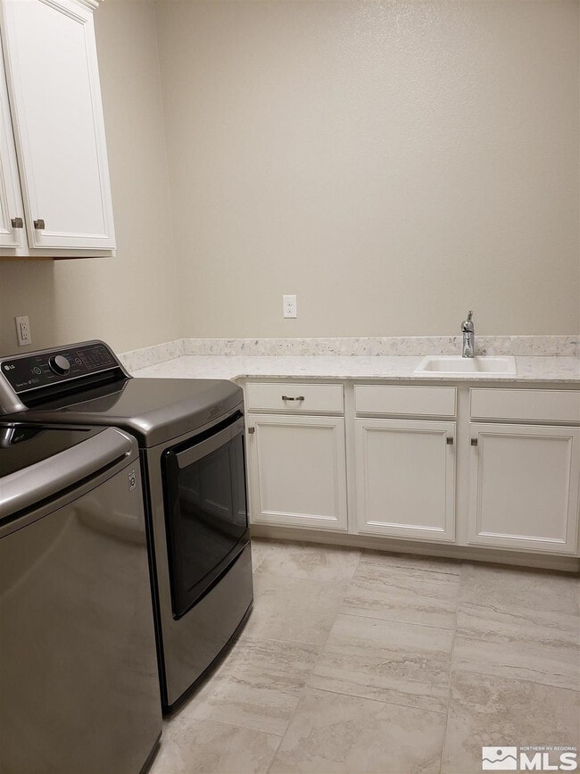 Building Photo - 9485 Hawkshead Rd