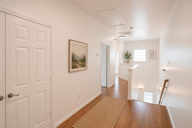 Building Photo - 320 Woodgrove Dr
