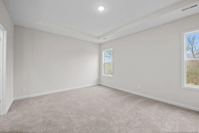Building Photo - 276 Carr Ln
