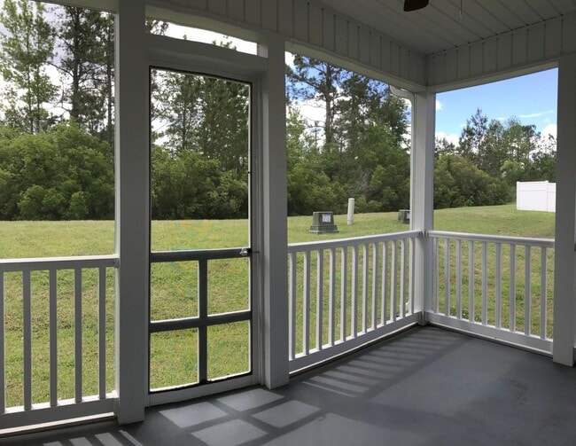 Building Photo - Super Sweet on Streamwood