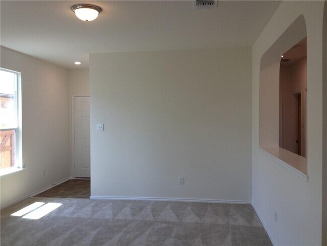 Building Photo - 13701 Abraham Lincoln St