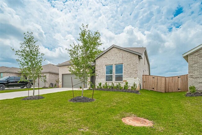 Building Photo - 26615 Coast Redwood Dr