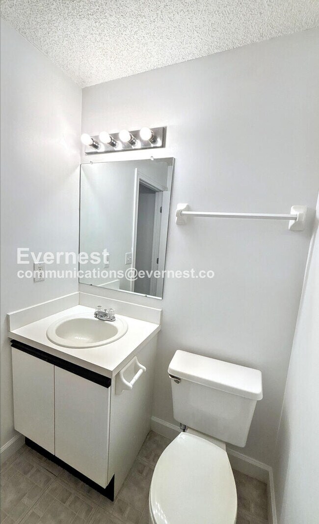 Building Photo - 5591 Valencia Park Blvd