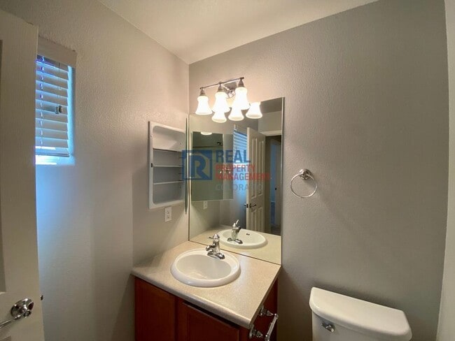Building Photo - 7013 Red Sand Grove