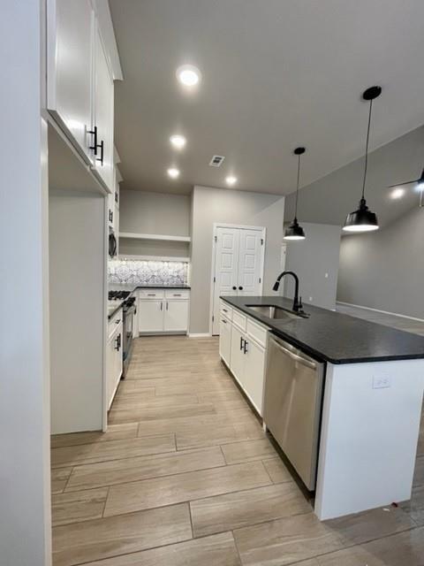 Building Photo - 672 Brimwood St