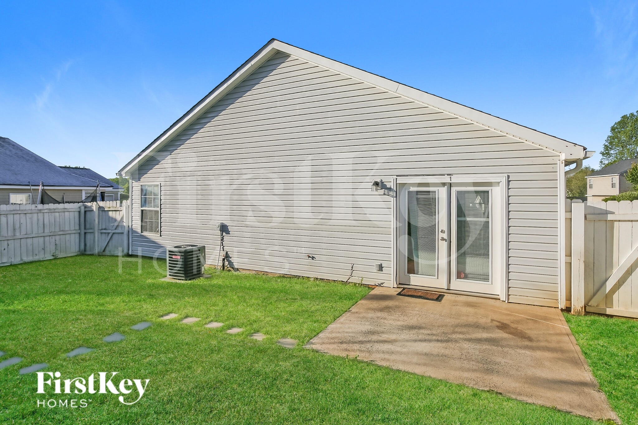 Building Photo - 11610 Banyan Ct