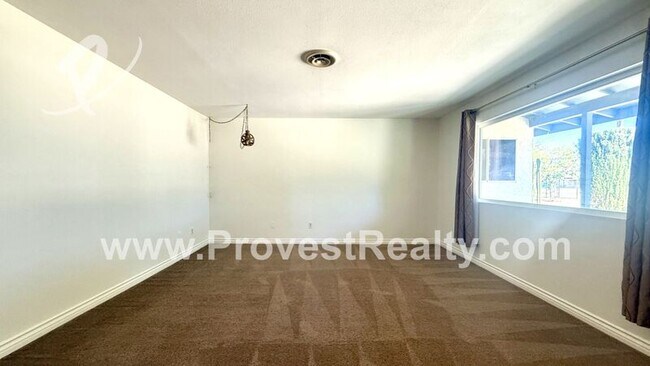 Building Photo - 18370 Danbury Ave